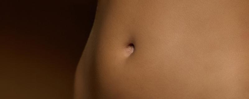 花椒敷肚脐的危害(花椒敷肚脐的注意事项)-九图集