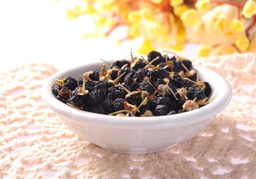 黑枸杞能治月经不调吗 黑枸杞可以治月经不调吗-九图集