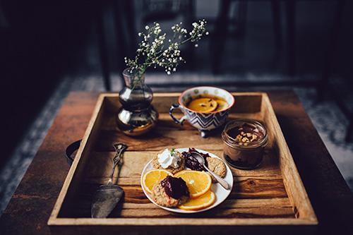 身体湿气重吃什么食物 身体湿气重吃什么食物调理-九图集