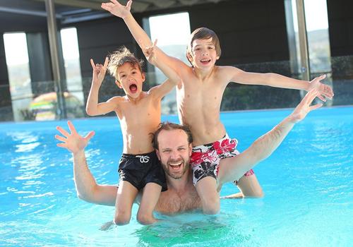 游泳会皮肤过敏吗 游泳会皮肤过敏吗知乎