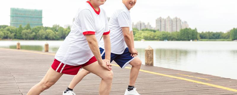 跑完步不拉伸会怎样 跑完步后不拉伸-九图集