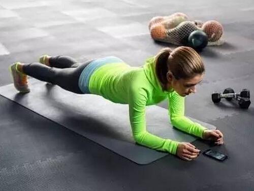 平板支撑可以瘦哪里（平板支撑能瘦哪些部位）-九图集