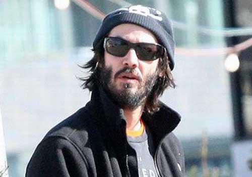 络腮胡子怎么去除（男人络腮胡子怎么去除）