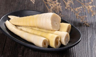 竹笋能跟鸡蛋一起吃吗(竹笋跟鸡蛋可以一起吃吗?)