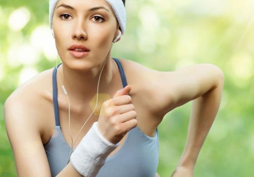 高血压早上能跑步吗 血压高早上可以跑步吗-九图集