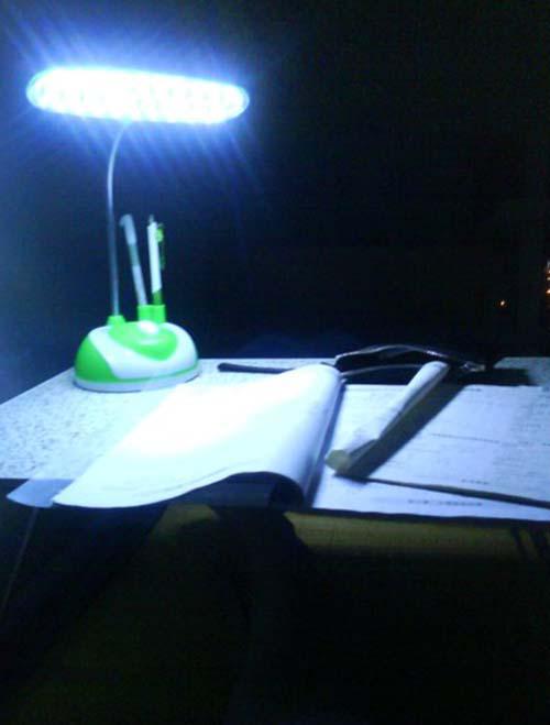 熬夜吃什么好(女人熬夜吃什么对身体和皮肤最好)-九图集