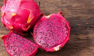 火龙果牛奶能一起榨汁吗 牛奶可以与火龙果一起榨汁吗