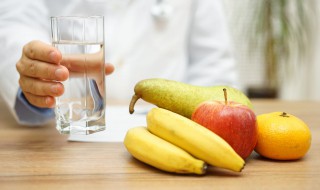 夏天喝冰水会发胖吗 夏天喝冰的会胖吗-九图集