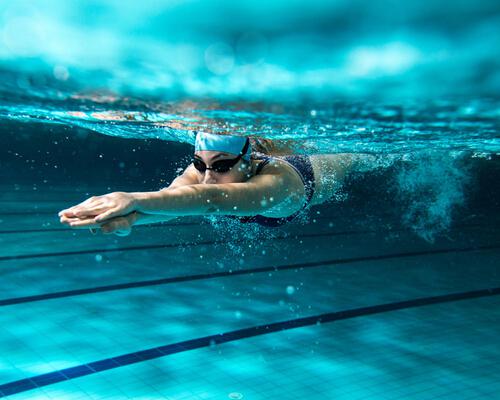 游泳注意事项有哪些 女性游泳注意事项有哪些-九图集