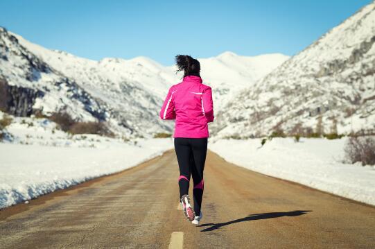 跑步后小腿酸疼怎么办(跑步过后小腿酸痛怎么办)