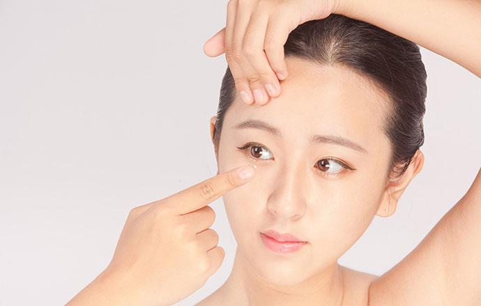 戴隐形眼镜会加深度数吗(隐形眼镜戴久了会加深度数吗)-九图集