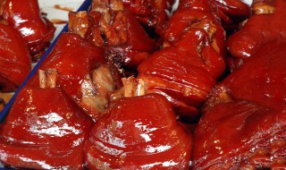 如何用微波炉烹饪猪蹄 怎么用微波炉加热猪蹄-九图集