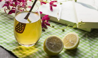 蜂蜜夏天不放冰箱会坏吗(天气热了蜂蜜不放冰箱会坏吗)