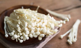 细长的蘑菇叫什么(灰色细长的蘑菇叫什么)-九图集