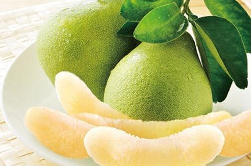 高血压吃柚子好不好（高血压适不适合吃柚子）-九图集