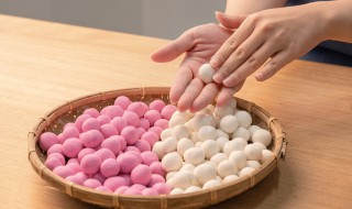大黄米汤圆的做法(大黄米汤圆怎么做)-九图集
