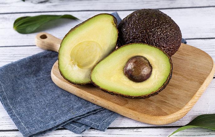 牛油果切开没熟怎么办(牛油果切开没熟咋办)-九图集