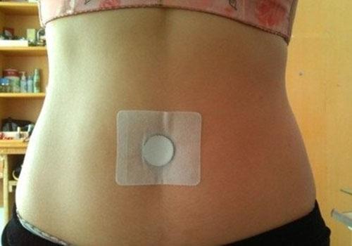 花椒放肚脐眼的功效（花椒放肚脐眼的功效有什么好处）-九图集