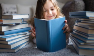 隐匿的意思 将旌旗尽皆隐匿的意思-九图集