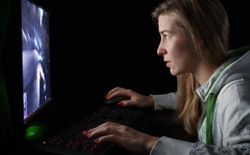 加班熬夜喝什么好（加班熬夜喝什么好一点）-九图集