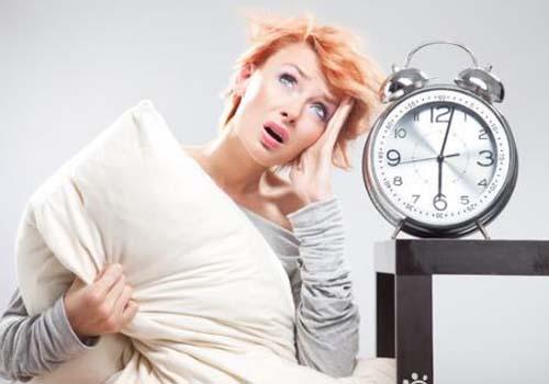 吃什么能改善睡眠质量 吃什么能改善睡眠质量问题-九图集