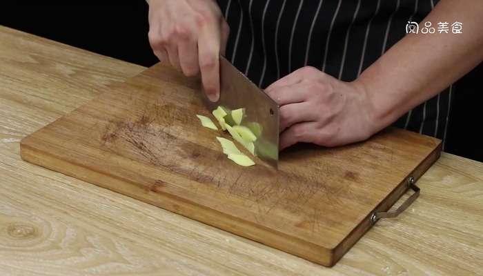 黄骨鱼豆腐汤的做法 黄骨鱼豆腐汤怎么做好吃