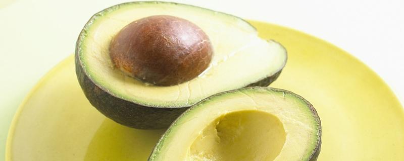 牛油果和柿子能一起吃吗(茄子和牛油果能一起吃吗)
