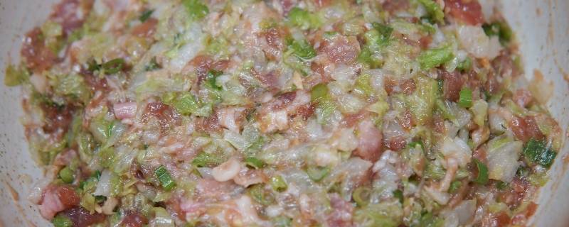 饺子馅太稀了怎么补救 鲅鱼饺子馅太稀了怎么补救