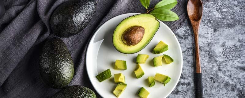 牛油果要放软了吃吗（牛油果需要等软了再吃吗）-九图集