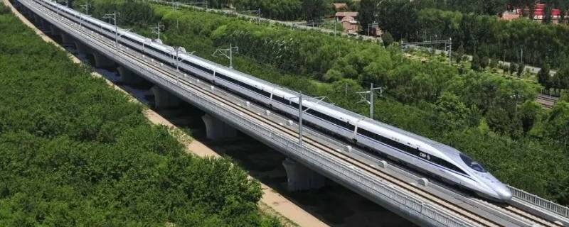 高铁停靠几分钟 高铁停靠多久-九图集