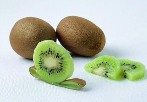 熬夜后吃什么对皮肤好 晚上熬夜喝什么对皮肤身体好