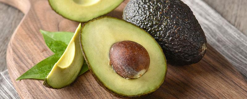 牛油果一天能吃几个（牛油果一天最多吃几个）-九图集