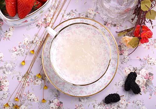 燕窝化成水还有营养吗(燕窝化水就没有营养了嘛)-九图集