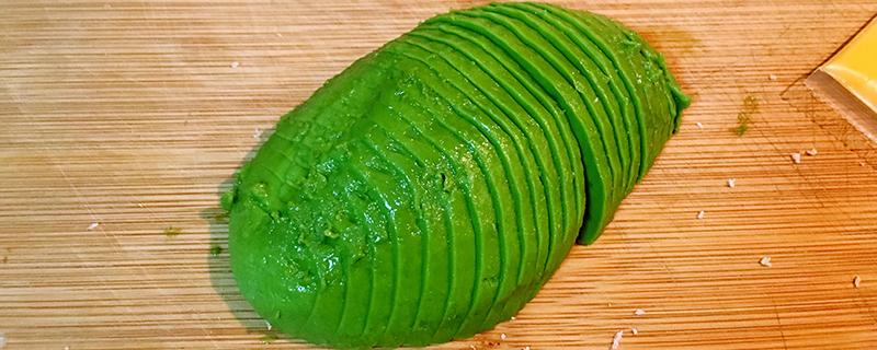 每天吃牛油果会发胖吗（常吃牛油果会发胖吗）-九图集