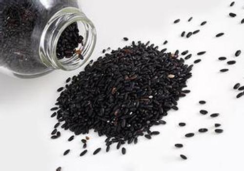 头发掉的厉害吃什么好 头发掉得很厉害吃什么好