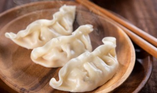 包饺子的过程（包饺子的过程先什么然后什么最后什么）-九图集