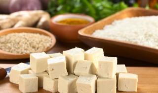 煮豆腐串的高汤都用什么料子 煮豆腐串用什么调料