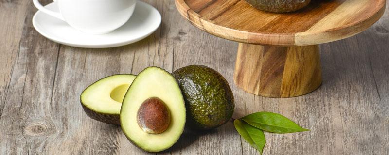 牛油果很硬能吃吗 牛油果太硬能吃吗