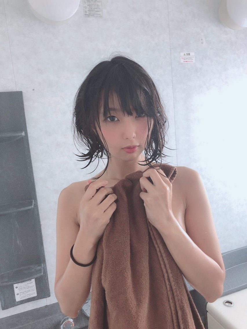 市来真寻（市来まひろ）品番CJOD-284：可爱萌萌的老师与男学生探索知识！-九图集