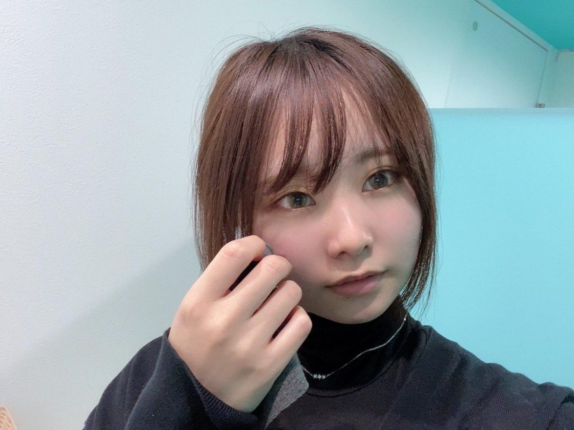 中山文香(中山ふみか)作品MIDE-893:痴女美发师用恶作剧玩弄沉溺于快乐的男客人!