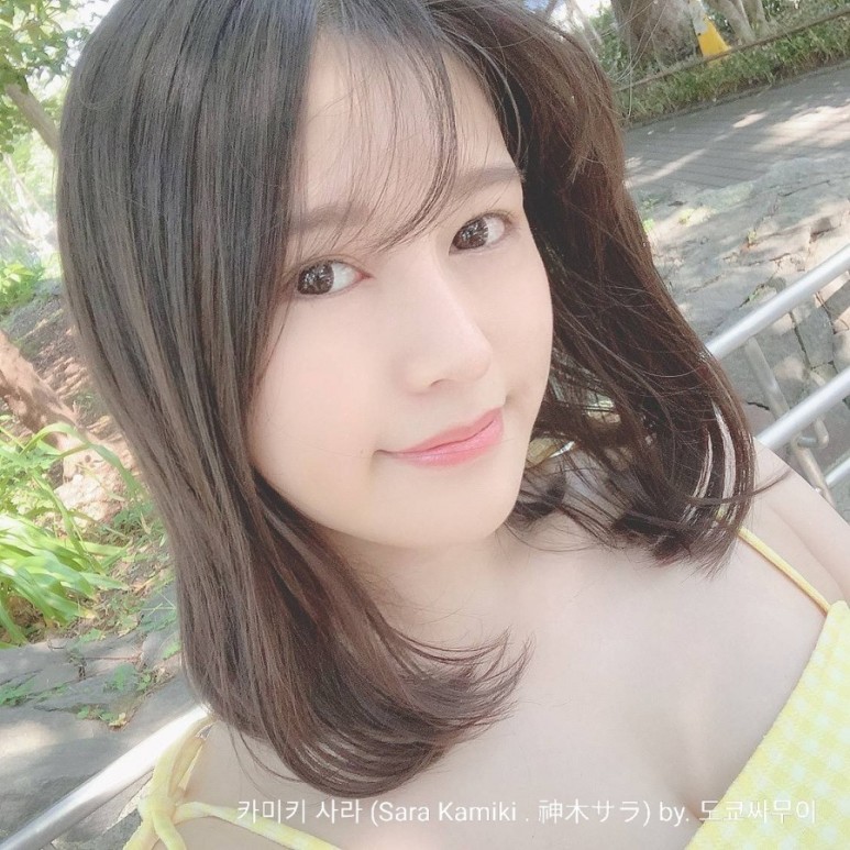 神木沙罗（神木サラ）品番FLNS-293简介及预览-九图集