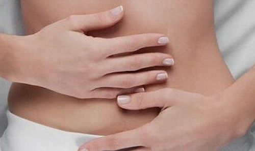 剖腹产的疤怎么去除（剖腹产的疤怎么去除图片）-九图集