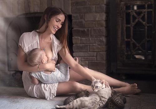 产后感冒可以哺乳吗(产后哺乳感冒了还可以喂奶吗)-九图集