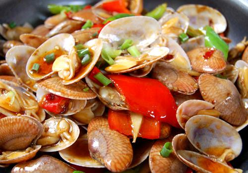 坐月子饮食要注意哪些问题（坐月子饮食应该注意什么）-九图集