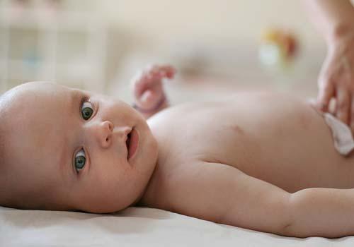 宝宝黑白颠倒睡觉怎么调整