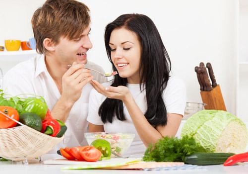 冬天做月子吃什么最好 冬天做小月子应该吃什么补身体-九图集