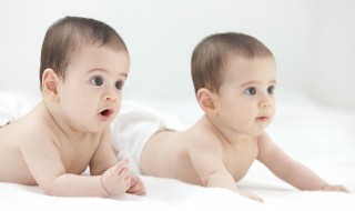 怎样戒掉孩子吃手指头（小孩子如何戒掉吃手指）-九图集