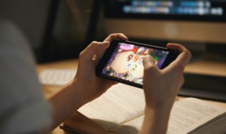 绝地求生怎么切换开镜模式 绝地求生怎么设置按住开镜新版本-九图集