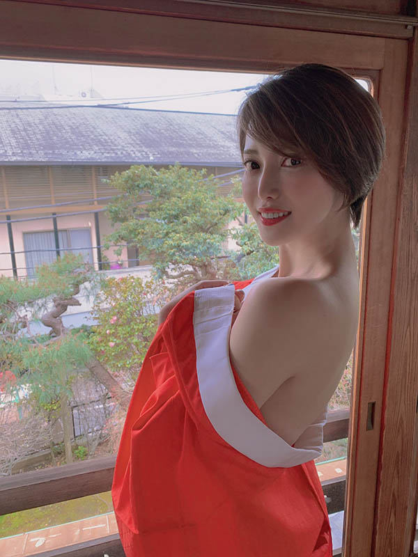 君岛みお(君岛美绪，Kimijima-Mio)作品VENU-924介绍及封面预览