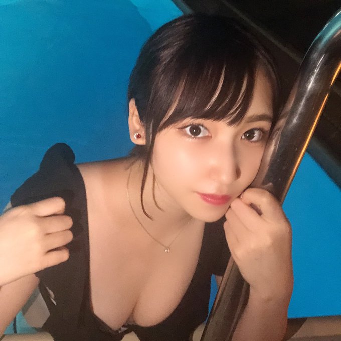 本上麦(本上麦)品番emoi-027简介及预览-九图集